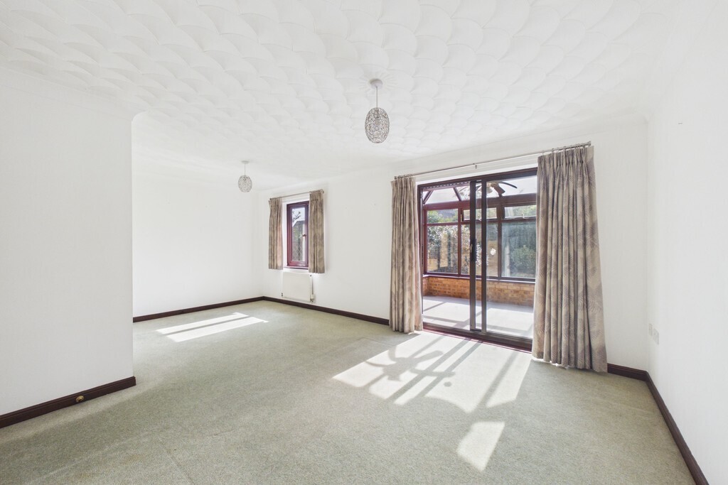 Nicholson Drive, Beccles Image 3