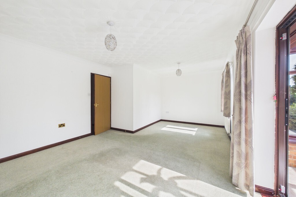 Nicholson Drive, Beccles Image 5