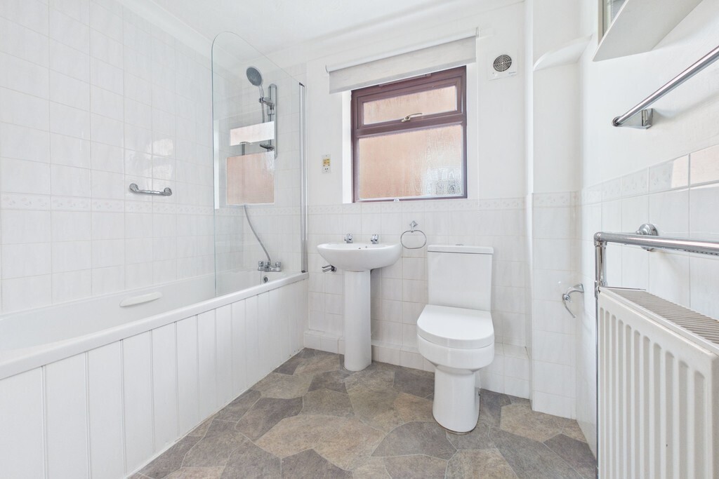 Nicholson Drive, Beccles Image 10