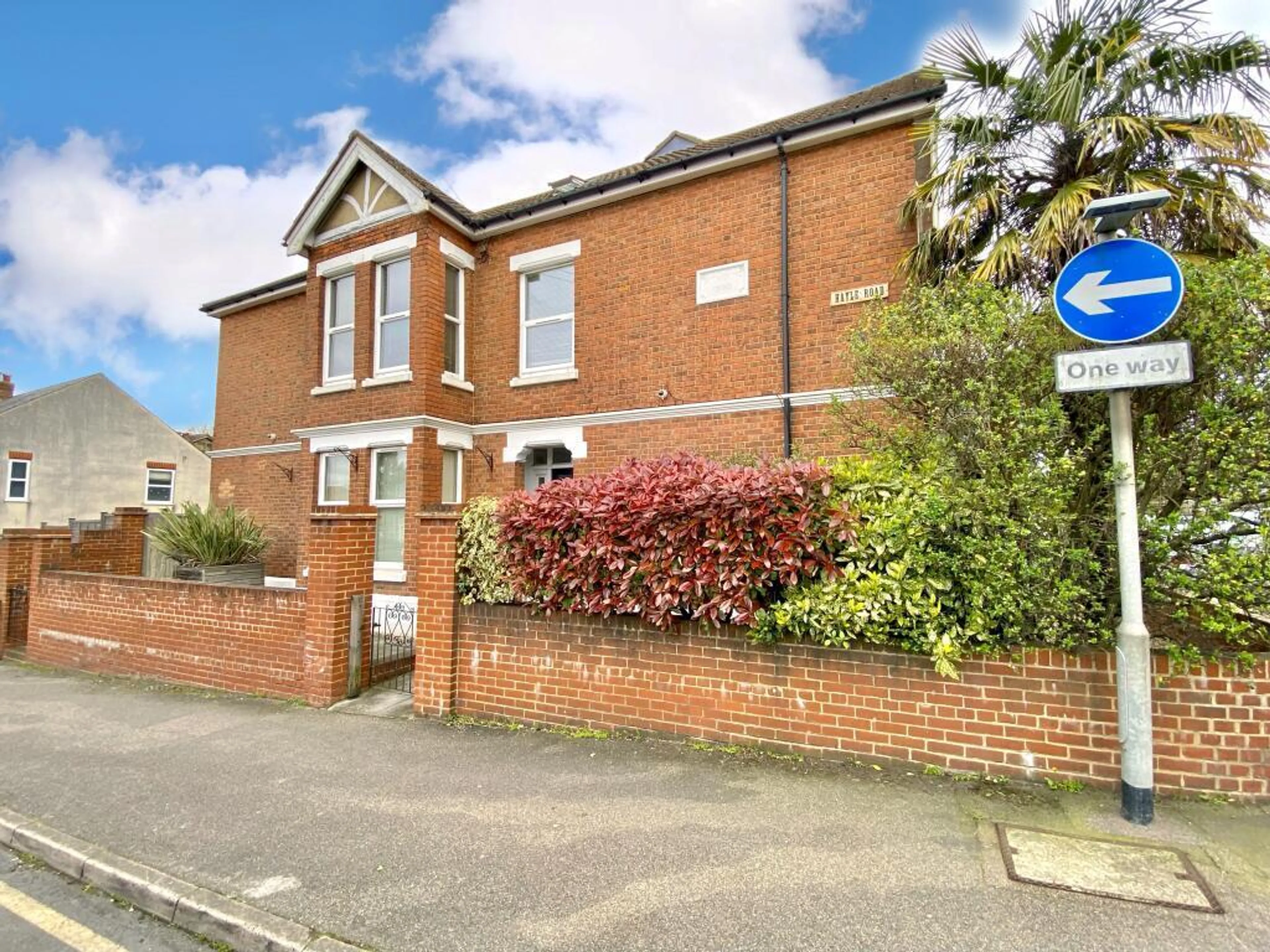 Property photo 0