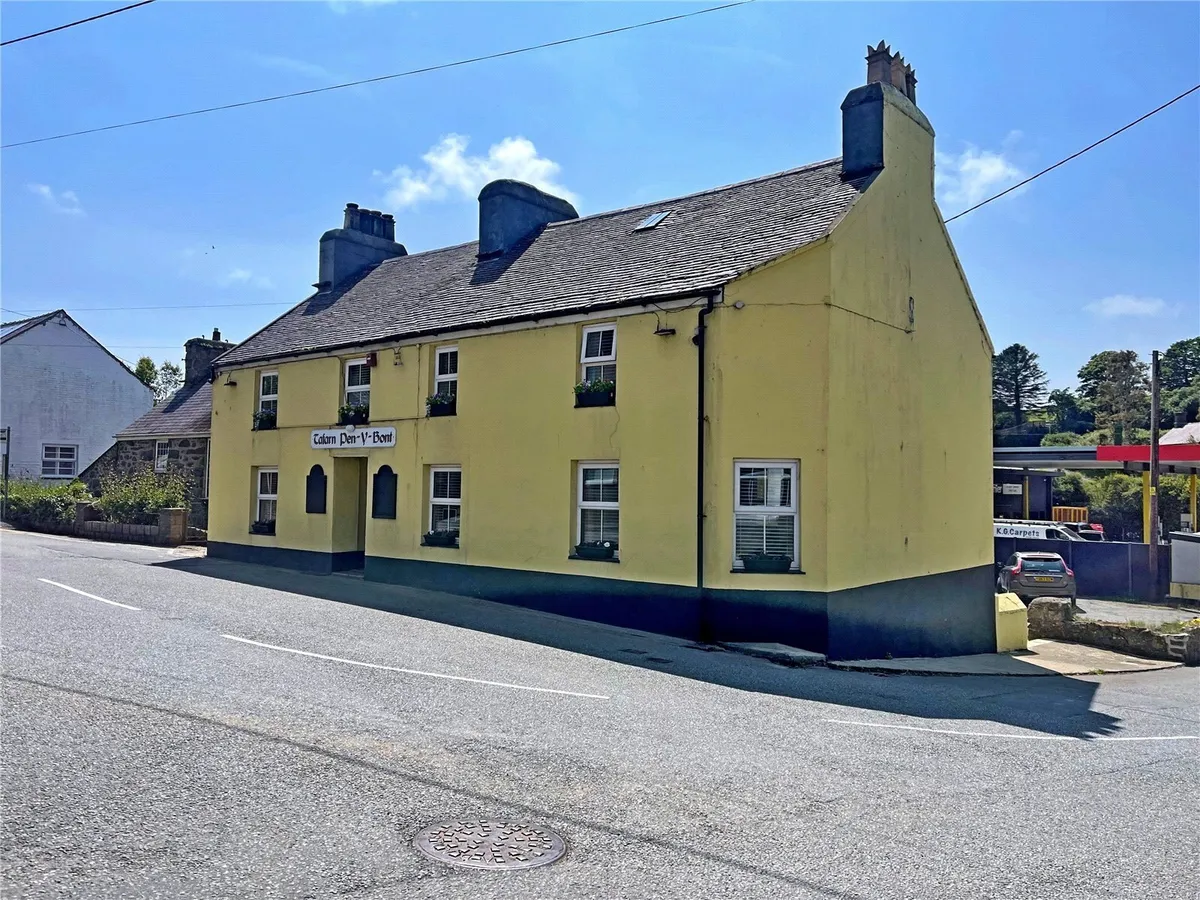 Sarn, Pwllheli, Gwynedd, LL53