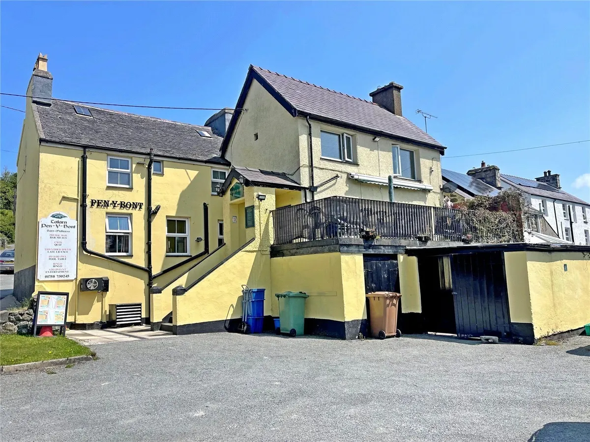 Sarn, Pwllheli, Gwynedd, LL53