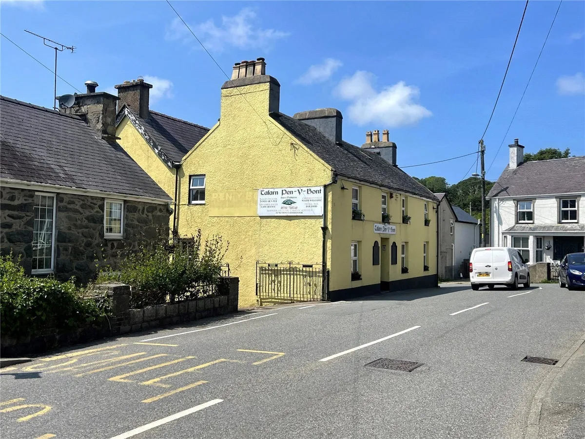 Sarn, Pwllheli, Gwynedd, LL53