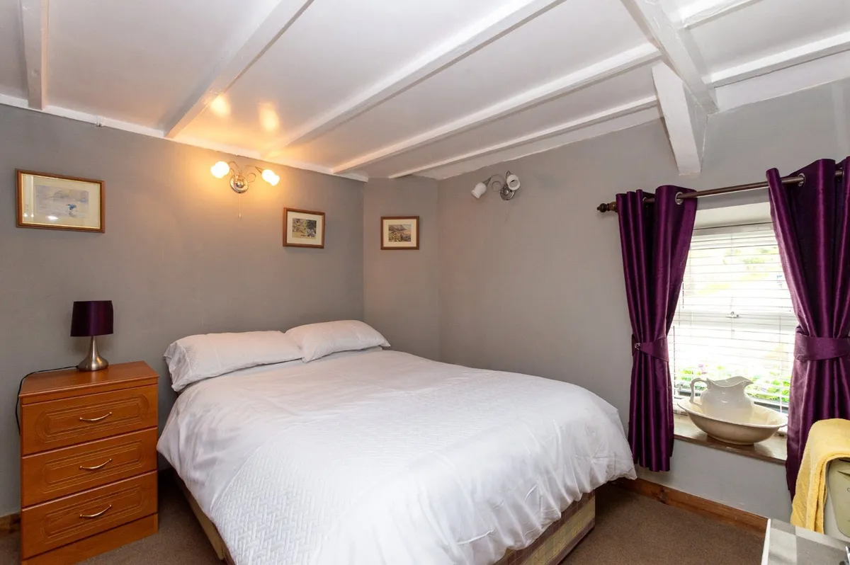 Sarn, Pwllheli, Gwynedd, LL53