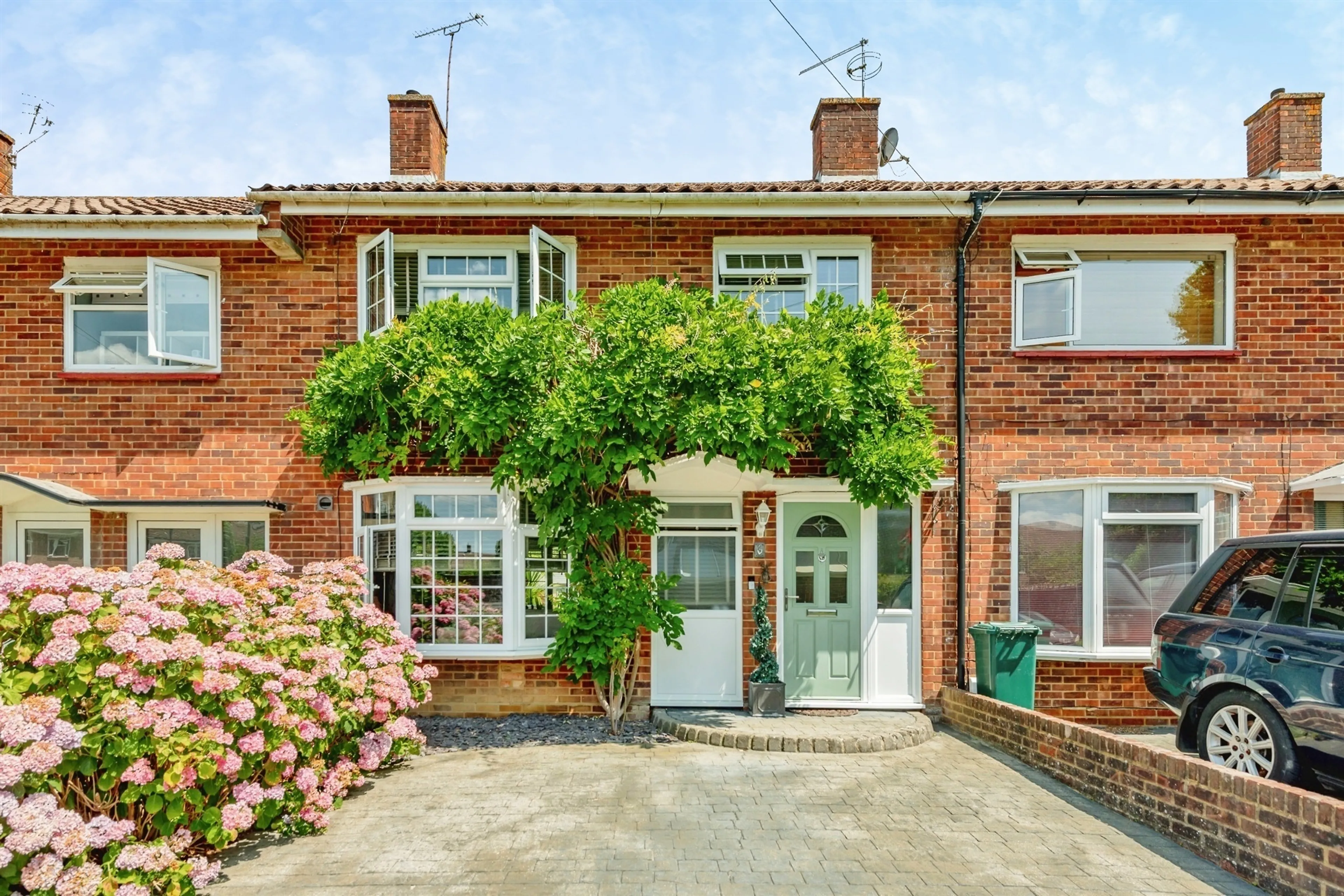 Property photo 0