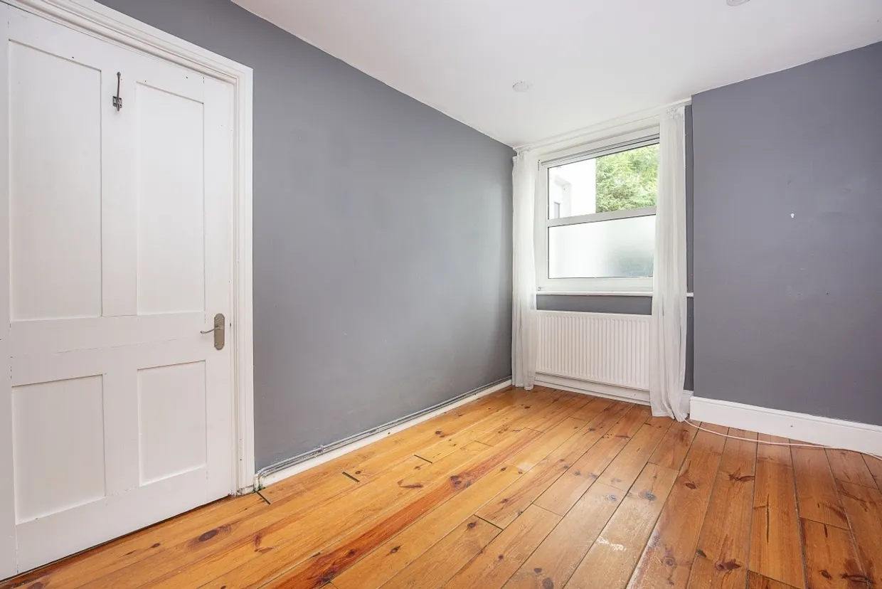 Springfield Road Kingston upon Thames KT1 photo 3
