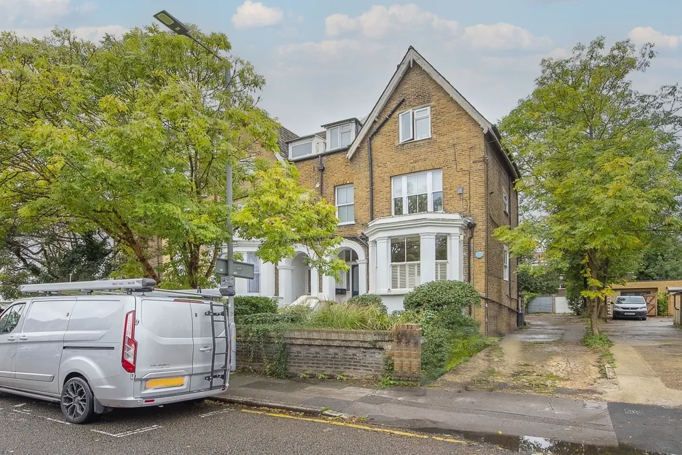 Springfield Road Kingston upon Thames KT1 photo 8