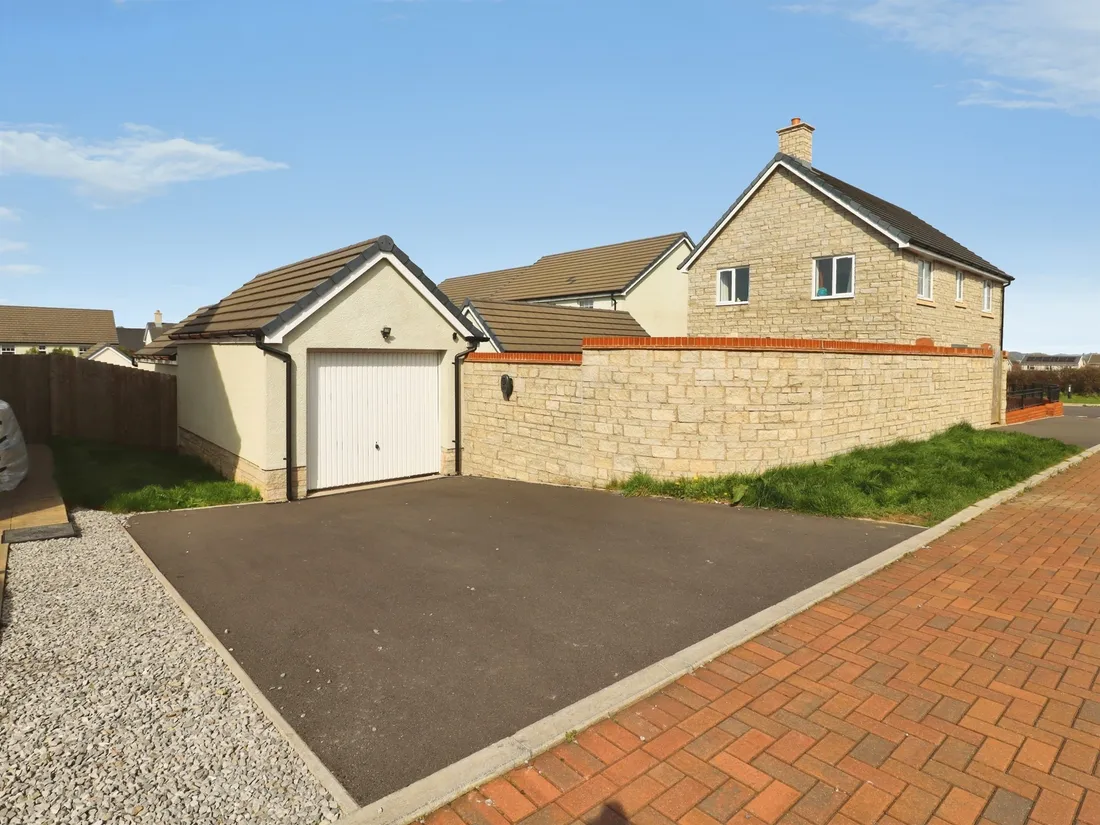 Property photo 9