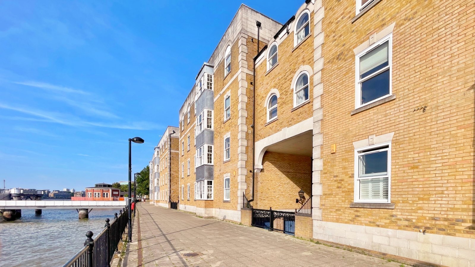 Rotherhithe Street, London, SE16 Image 21