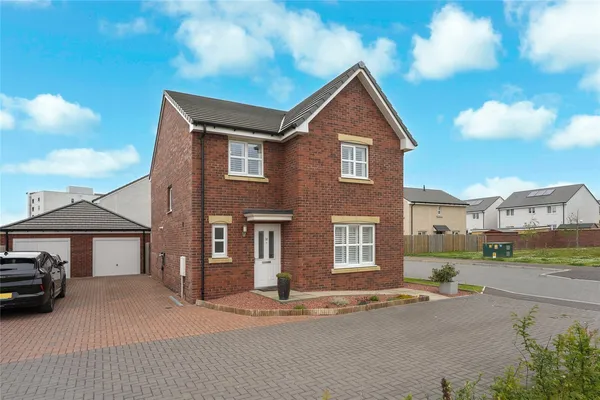 Melville Brodie Gardens, KIRKCALDY, F...
