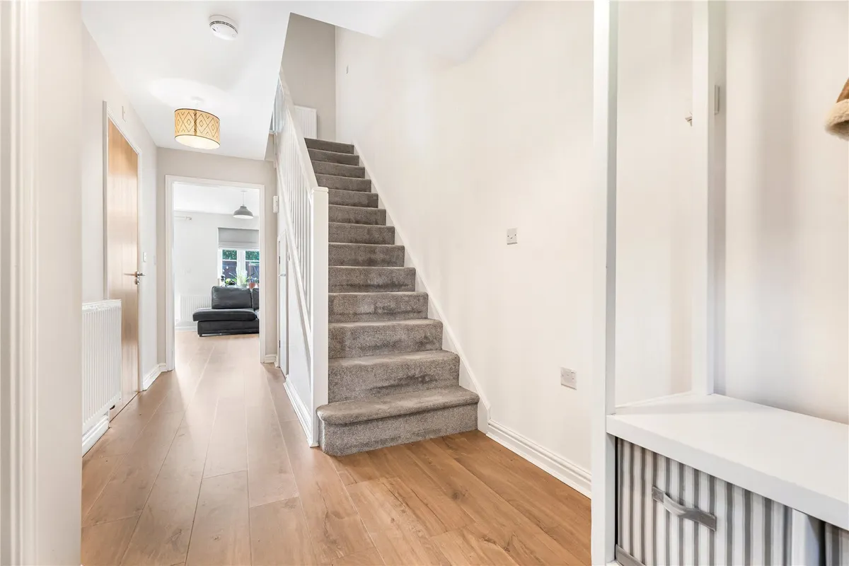 Cresswell Close, Yarnton, Kidlington, Oxfordshire, OX5