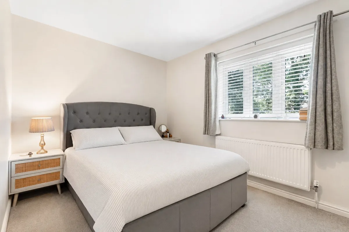 Cresswell Close, Yarnton, Kidlington, Oxfordshire, OX5