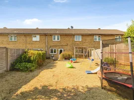 Green Acres, Stevenage thumb 2