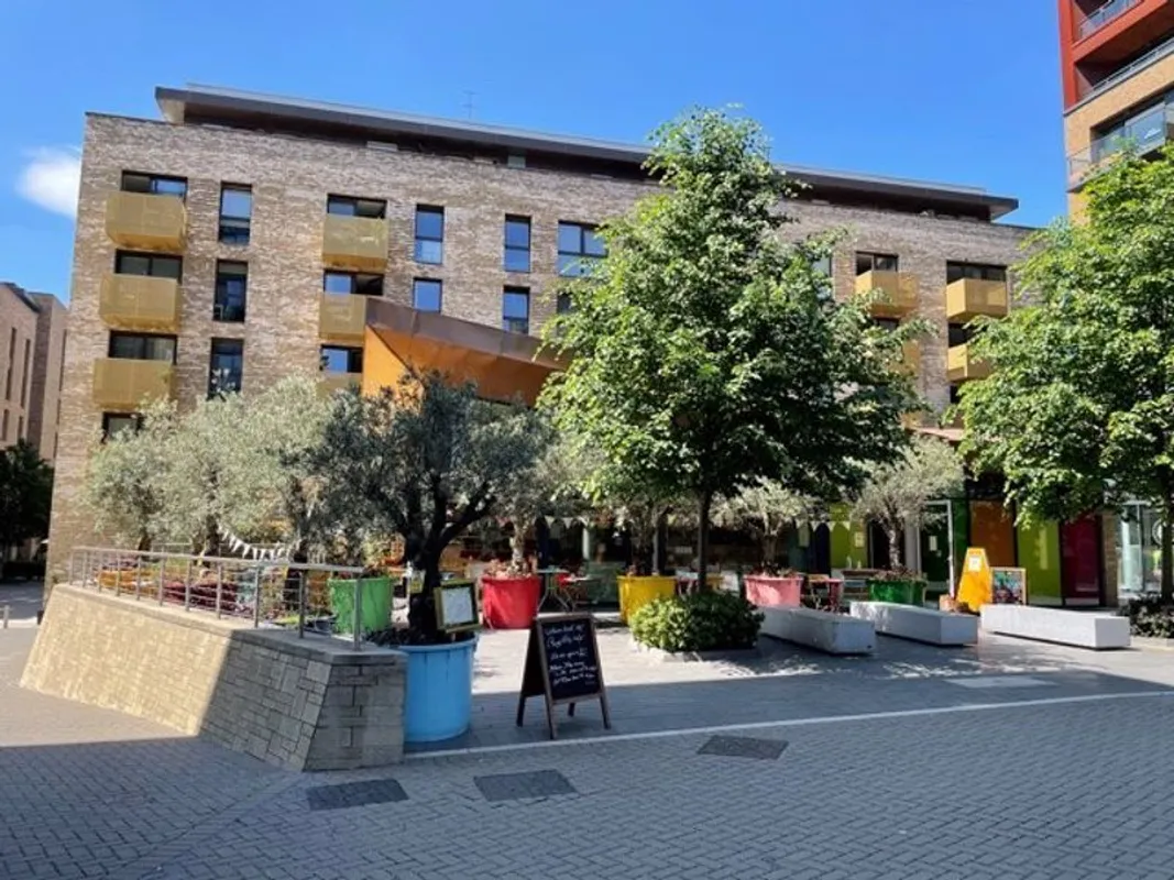 Baroque Gardens, Grand Canal Avenue, Surrey Quays, SE16