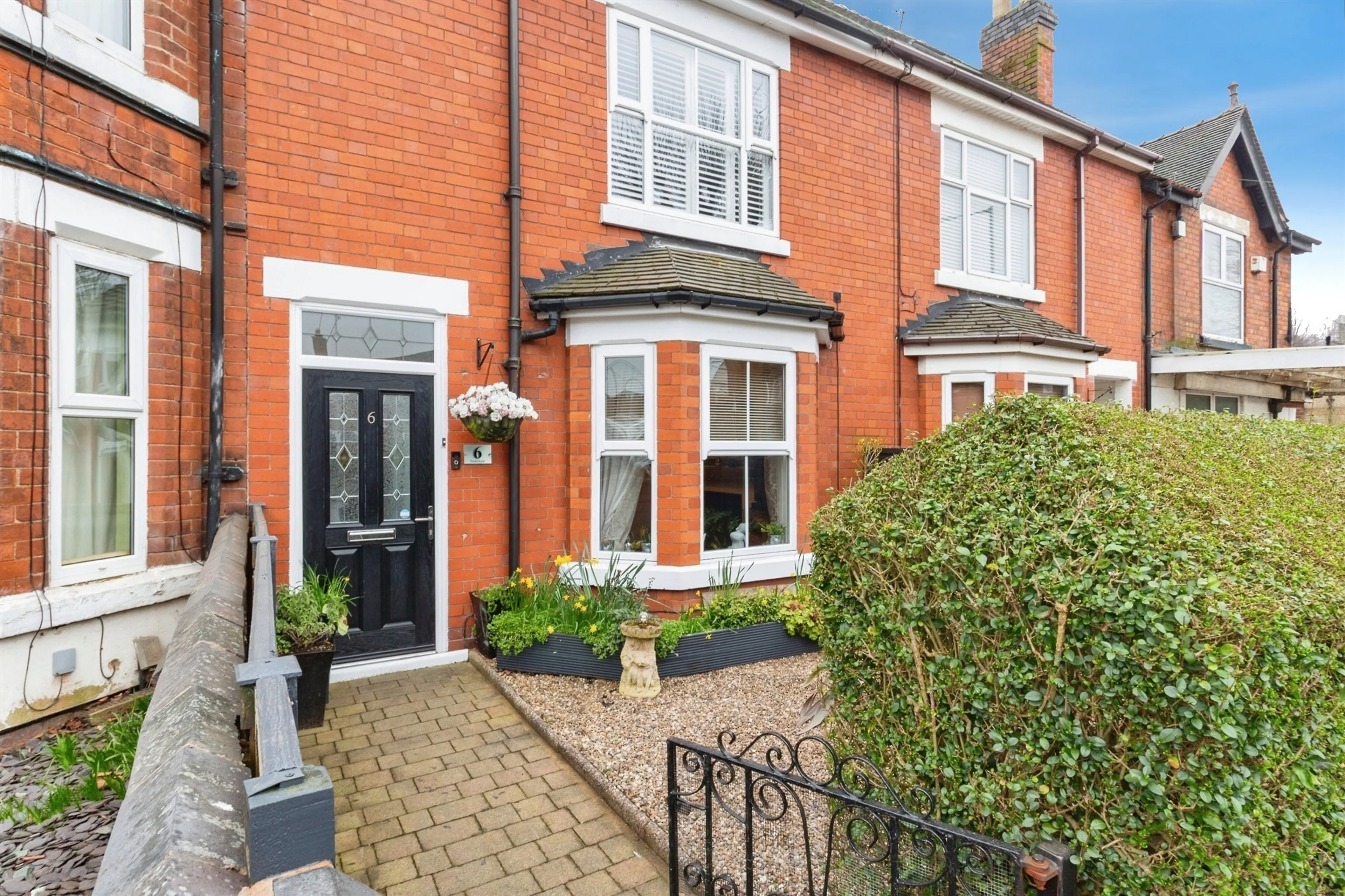Property photo 0