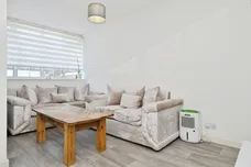 Taylors Avenue, Hoddesdon