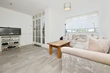 Taylors Avenue, Hoddesdon
