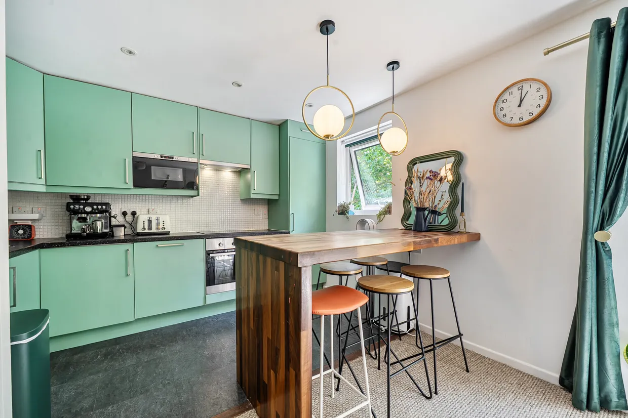 Undine Road, London, E14 photo 10