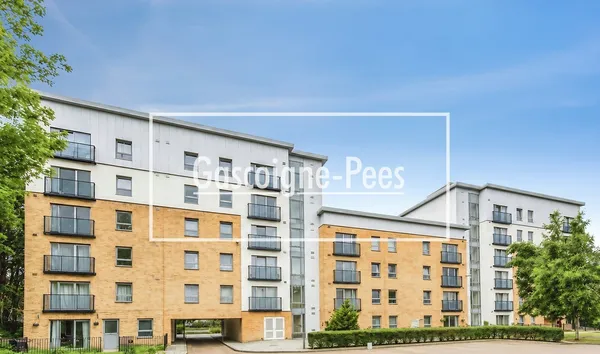 Netherfield Place, Basingstoke, RG24