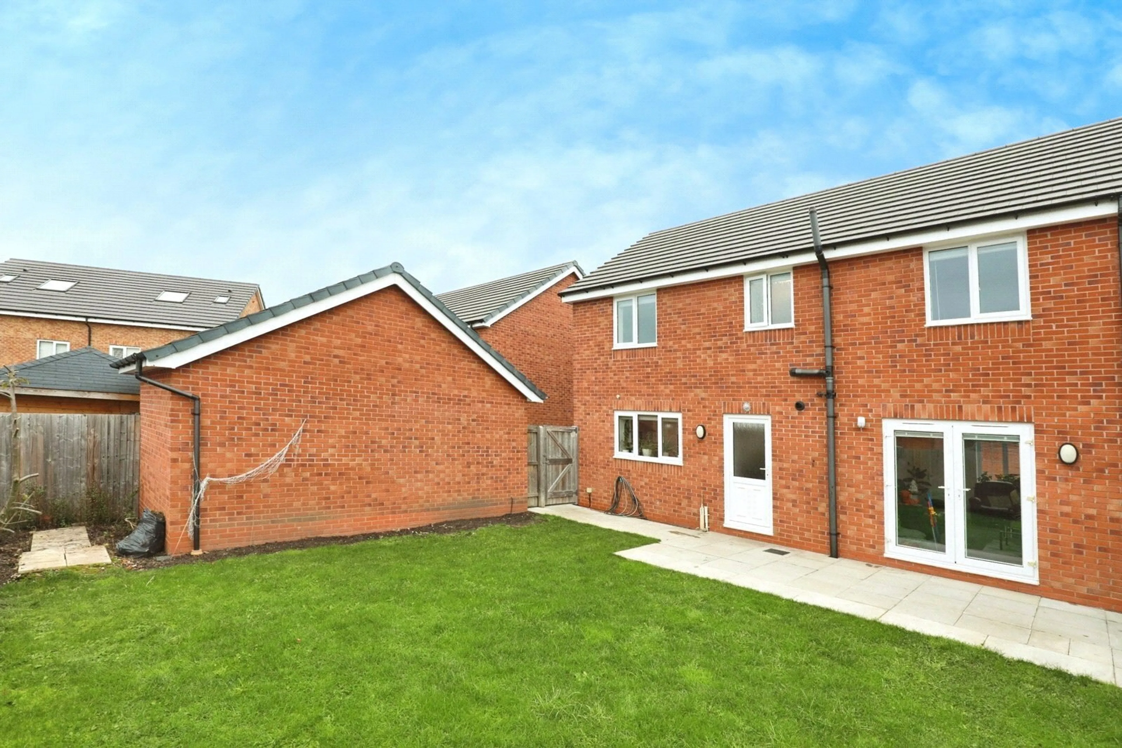 Property photo 16
