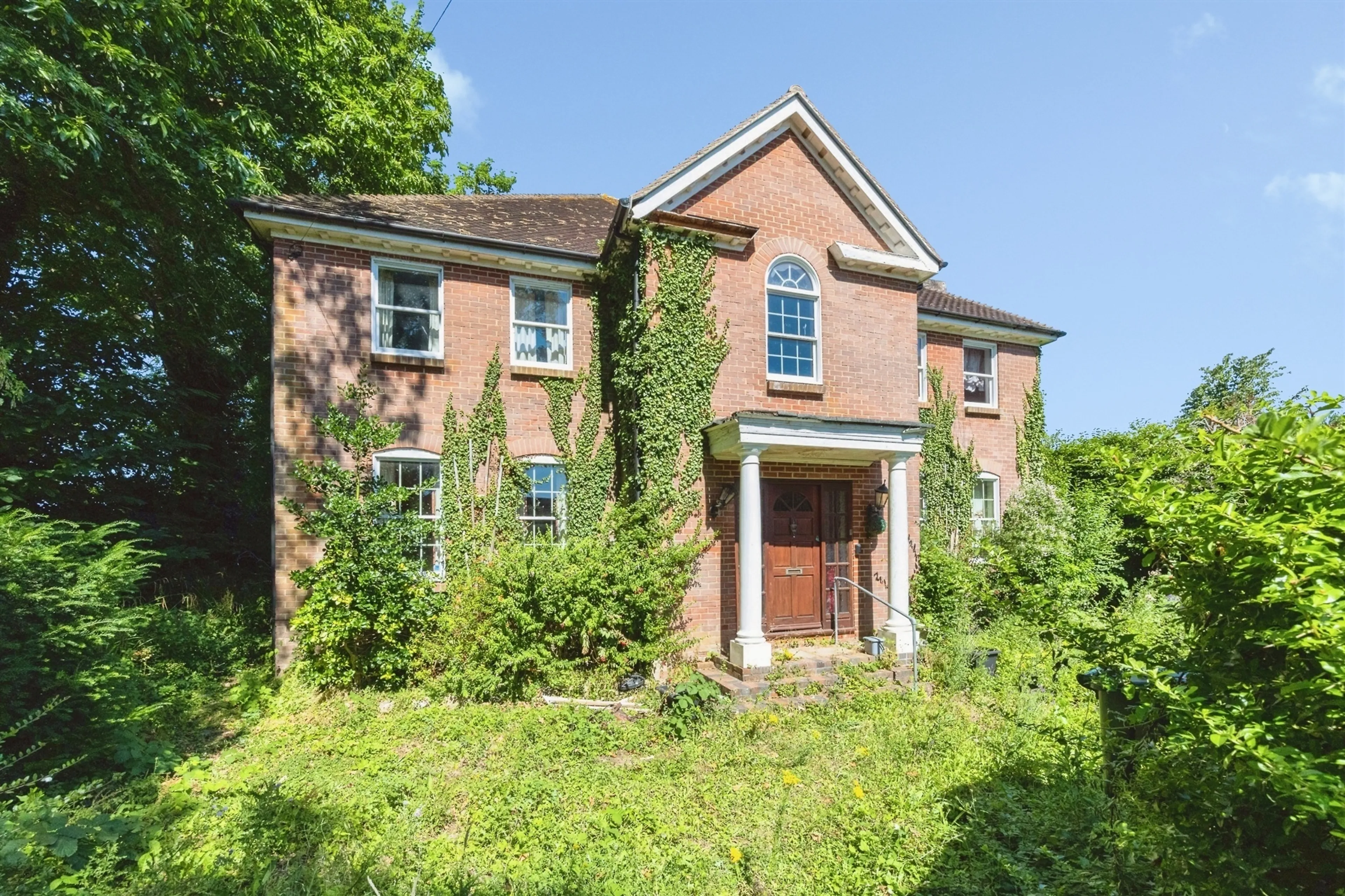 Property photo 0