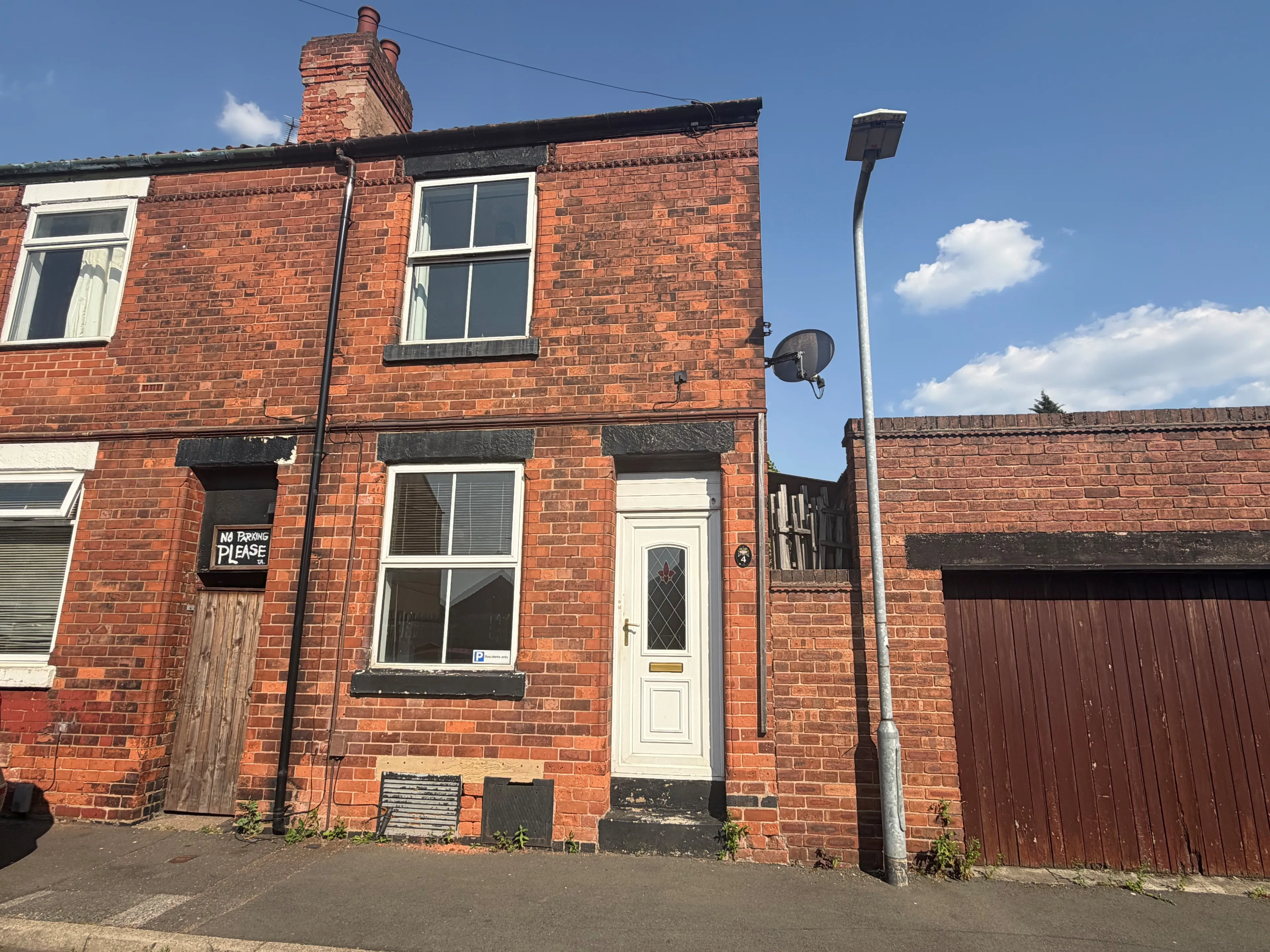 Property photo 0