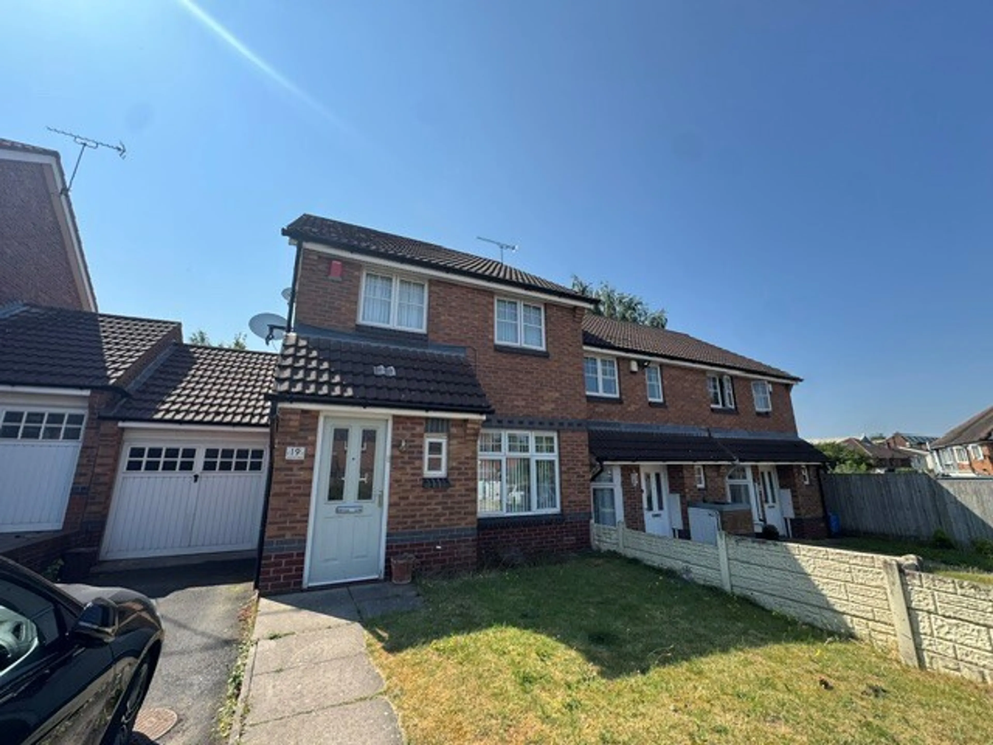 Property photo 0