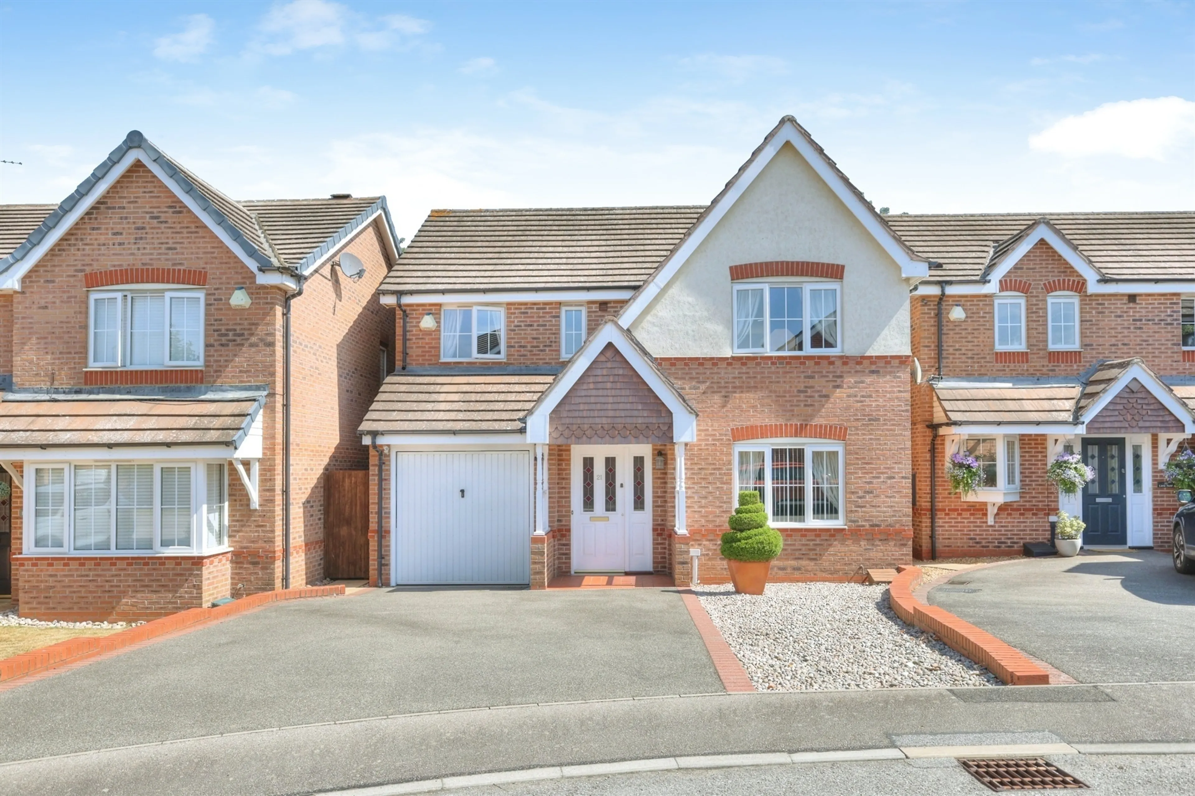 Property photo 0
