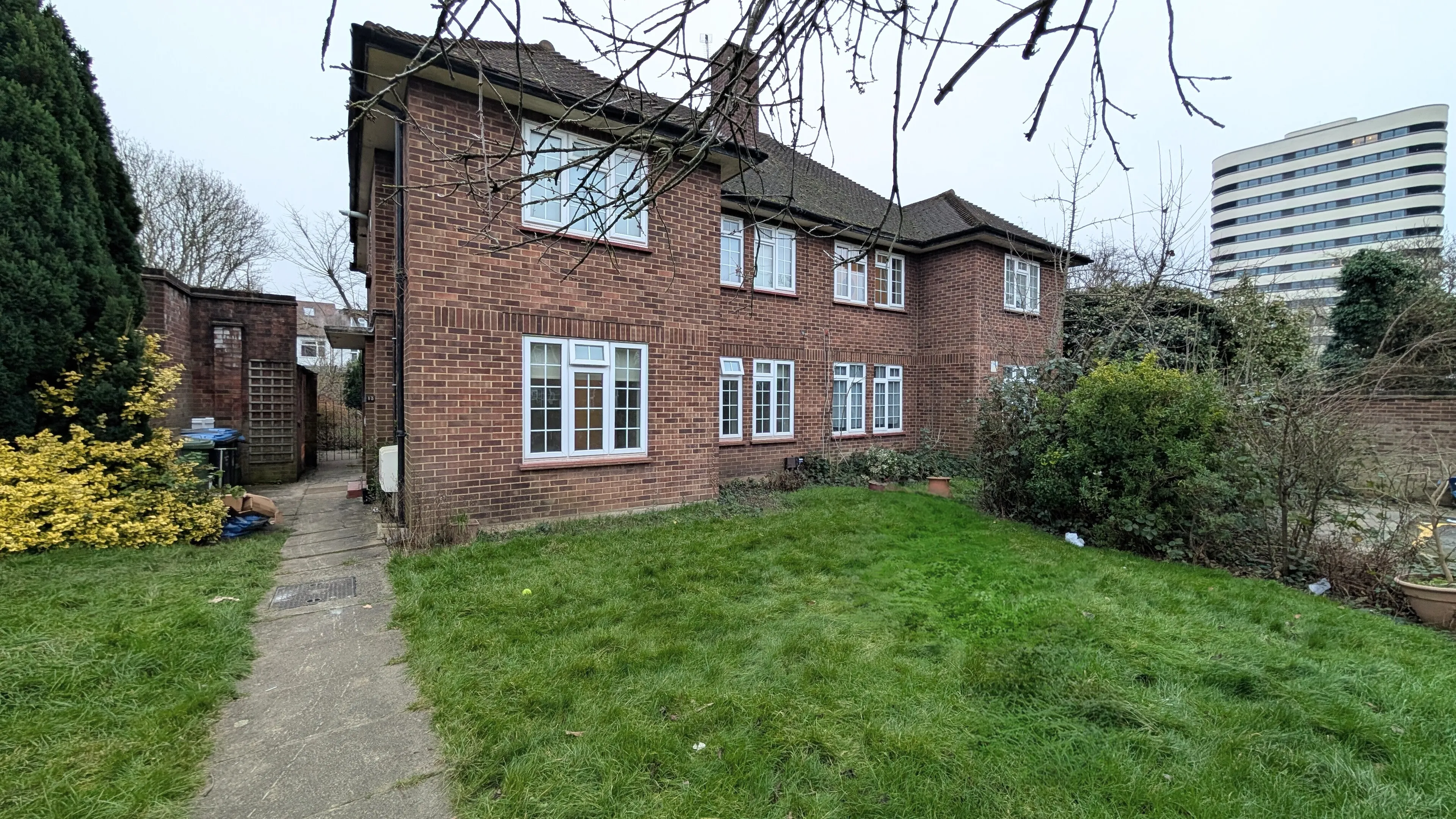 Property photo 0