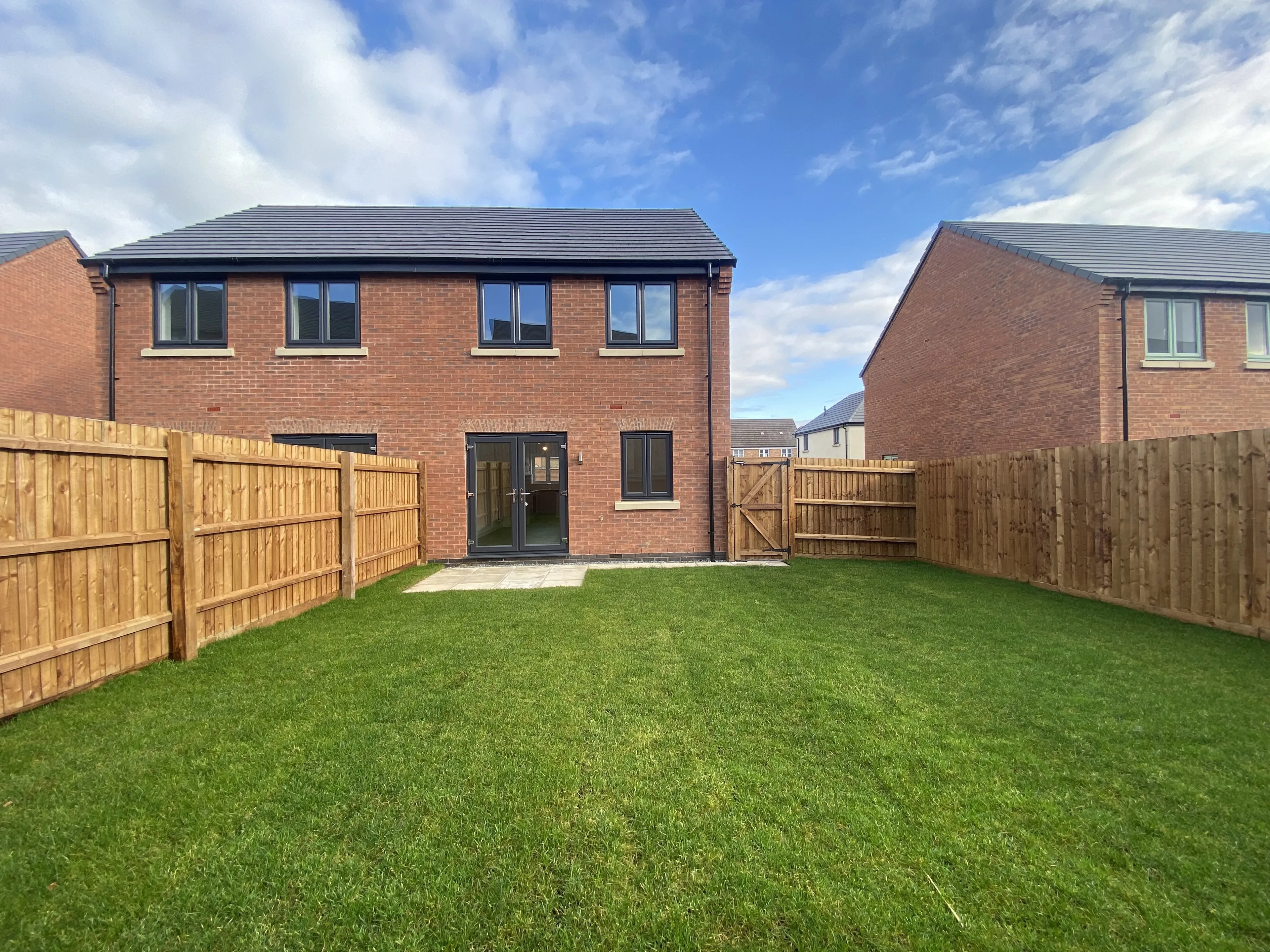 Property photo 0