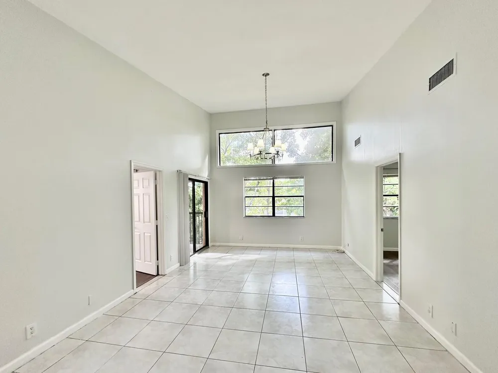 1917 NW 94th Ave, Coral Springs, FL 33071
