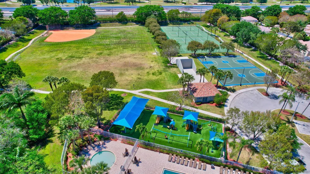 7553 Sally Lyn Ln, Lake Worth Beach, FL 33467
