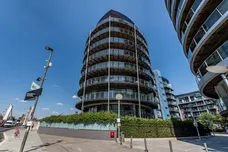 Queenstown Road London SW11 photo 12