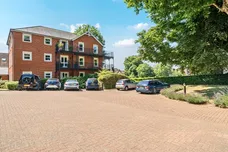 River Road Maidenhead SL6 photo 15