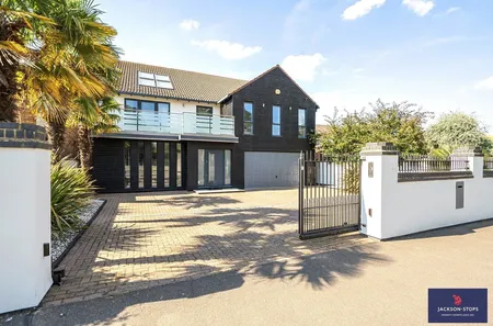 Birdcage Walk, Newmarket, CB8
