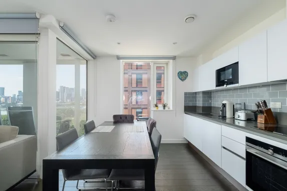 Pilot Walk, London, SE10