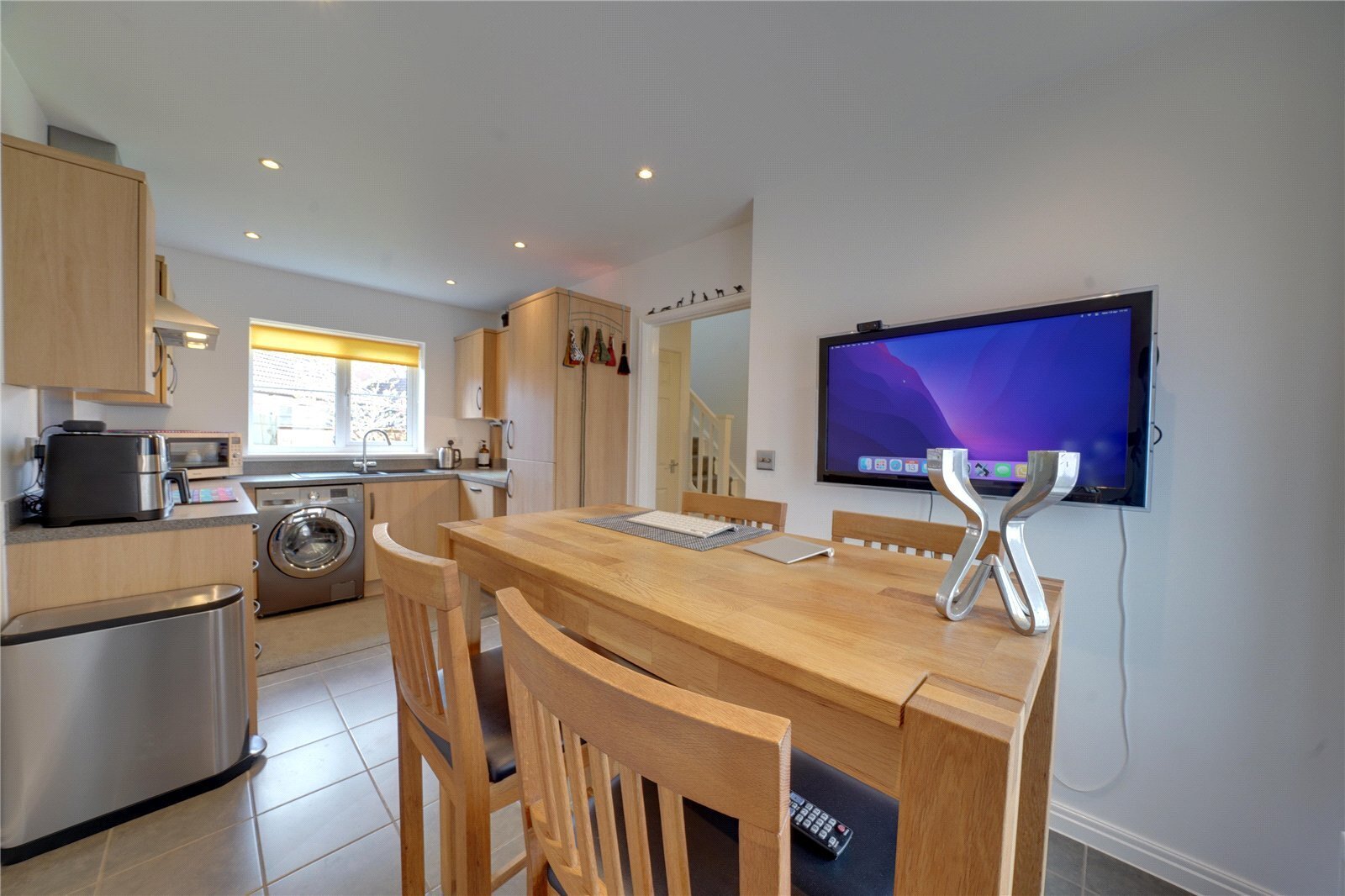 Thistle Way, Red Lodge, Bury St. Edmunds, Suffolk, IP28 Image 4