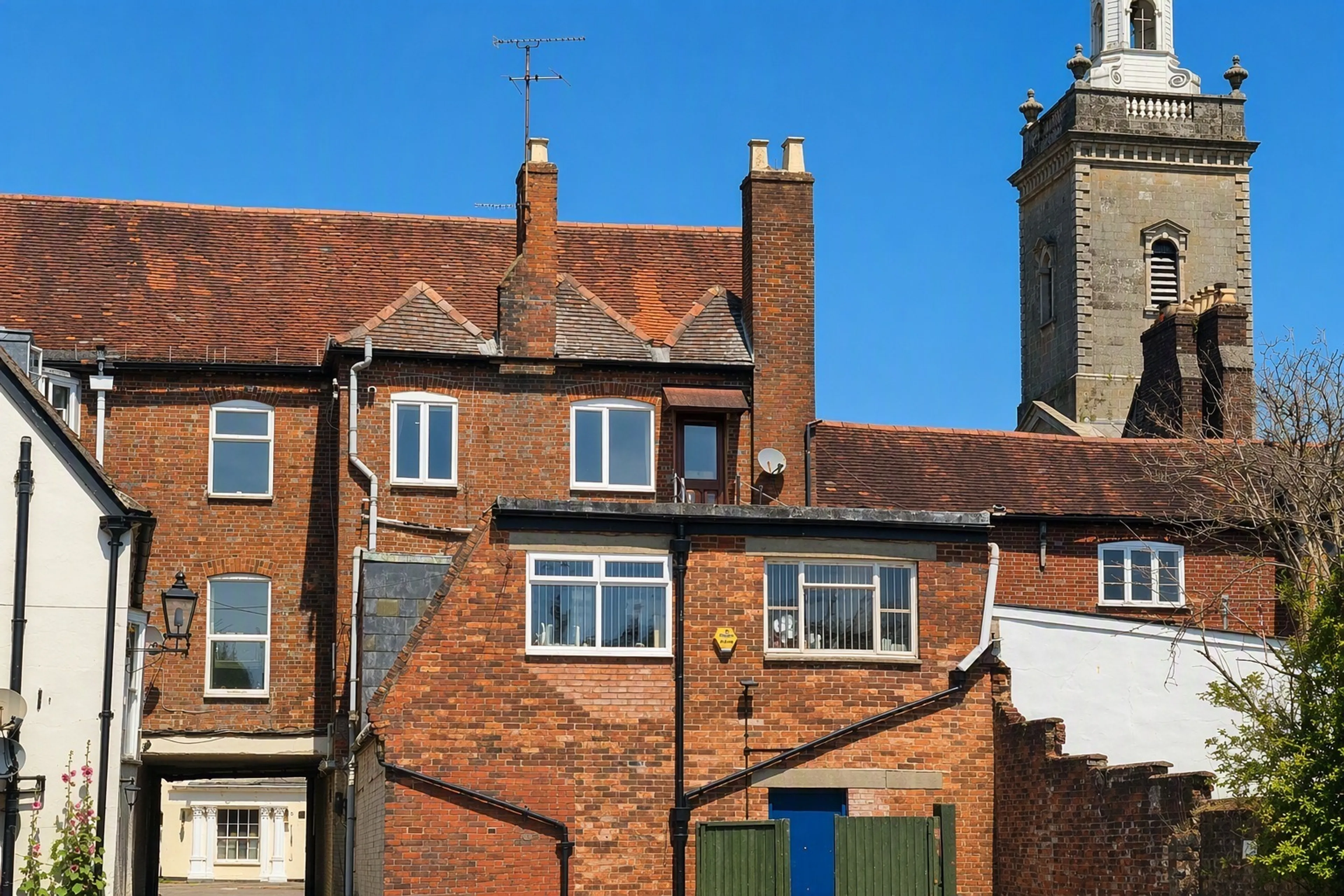 Property photo 0