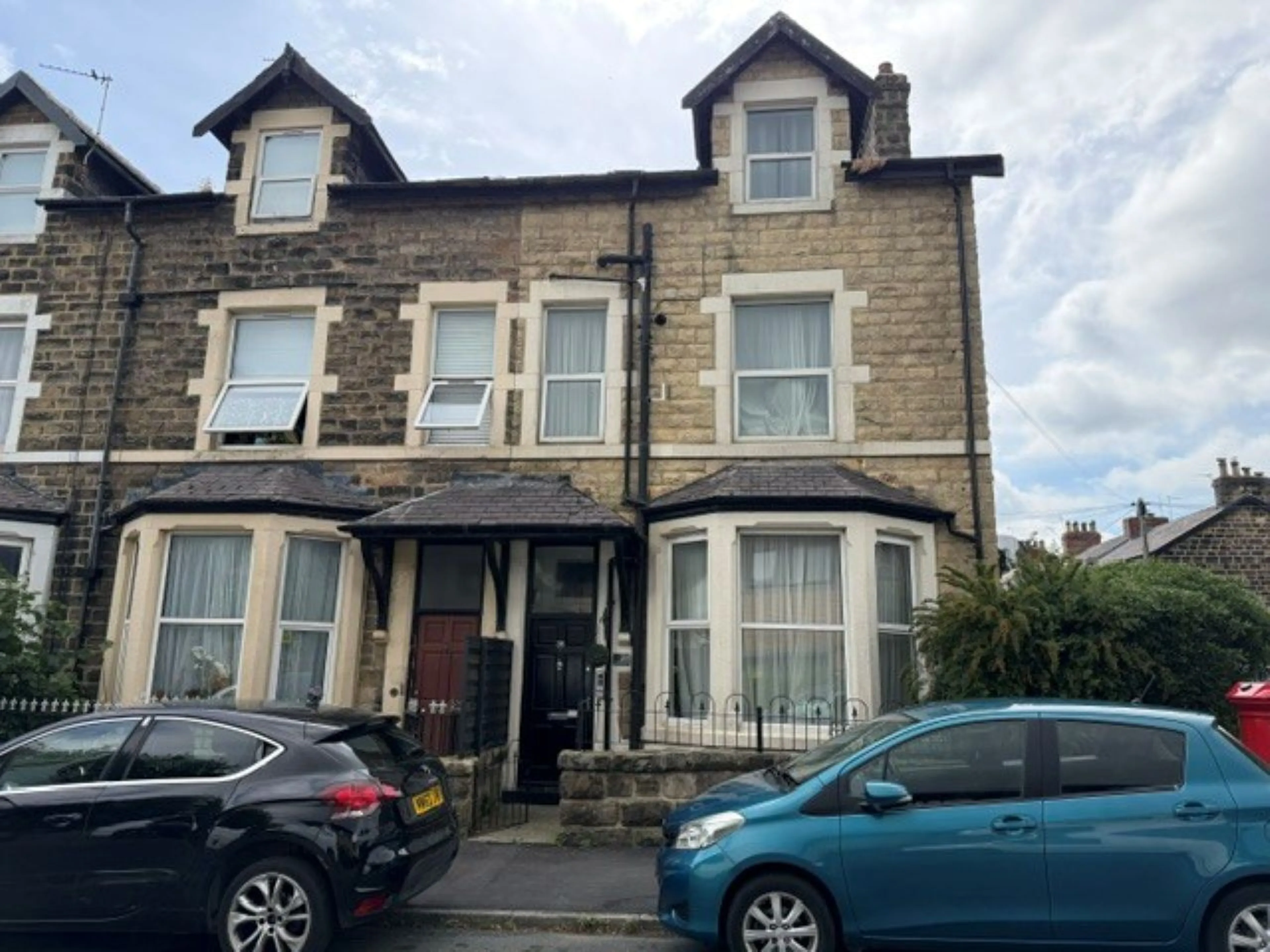 Property at Grove Park Terrace, Harrogate