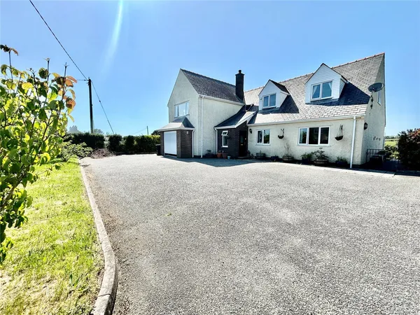 Brynteg, Isle of Anglesey, LL78