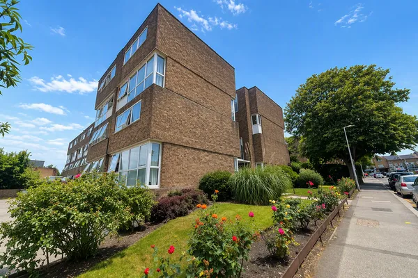 Woodleigh, Churchfields, South Woodfo...