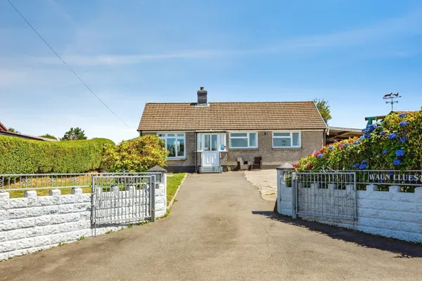Plwmp, Llandysul, Ceredigion, SA44