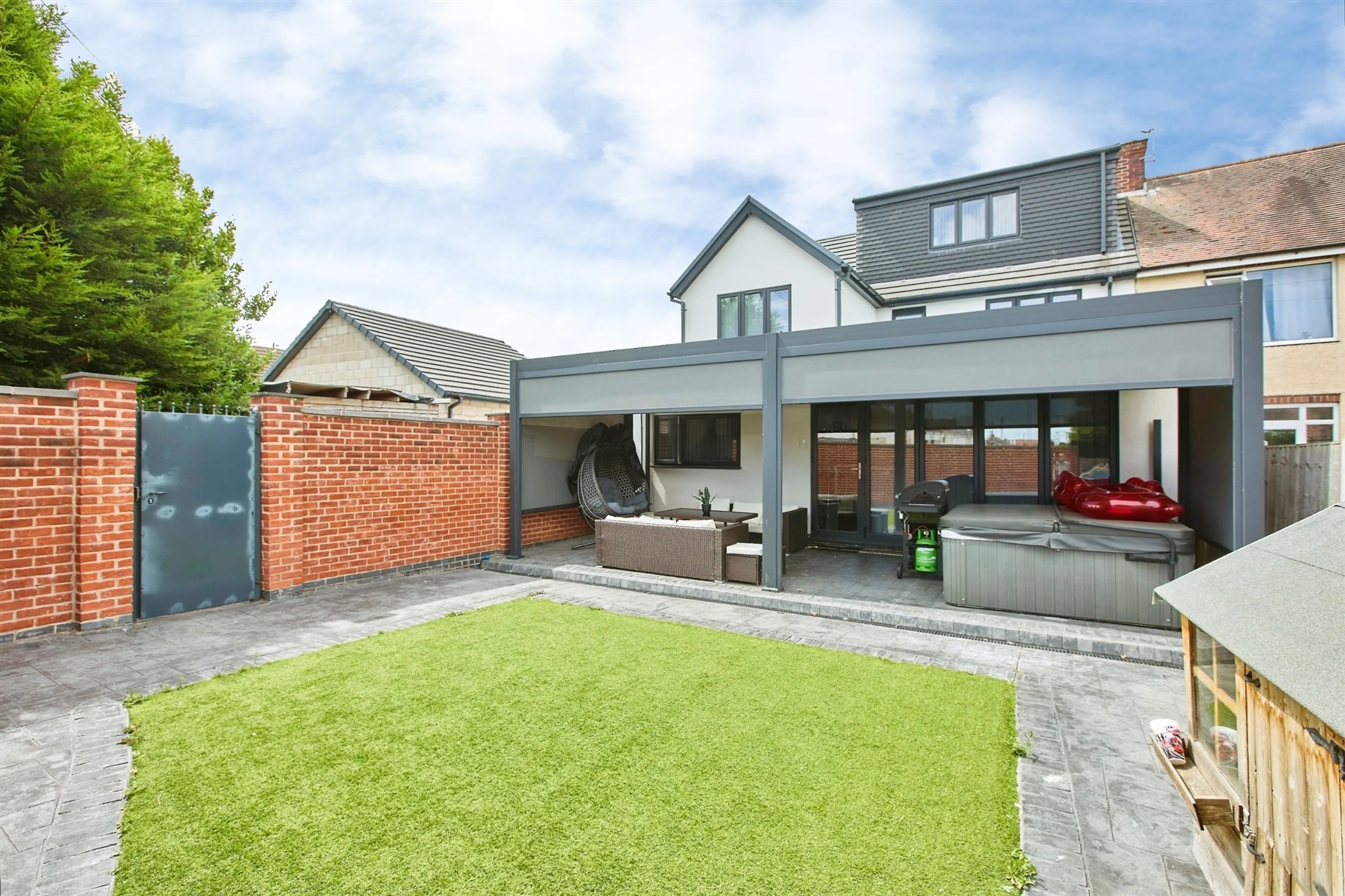 Property photo 11