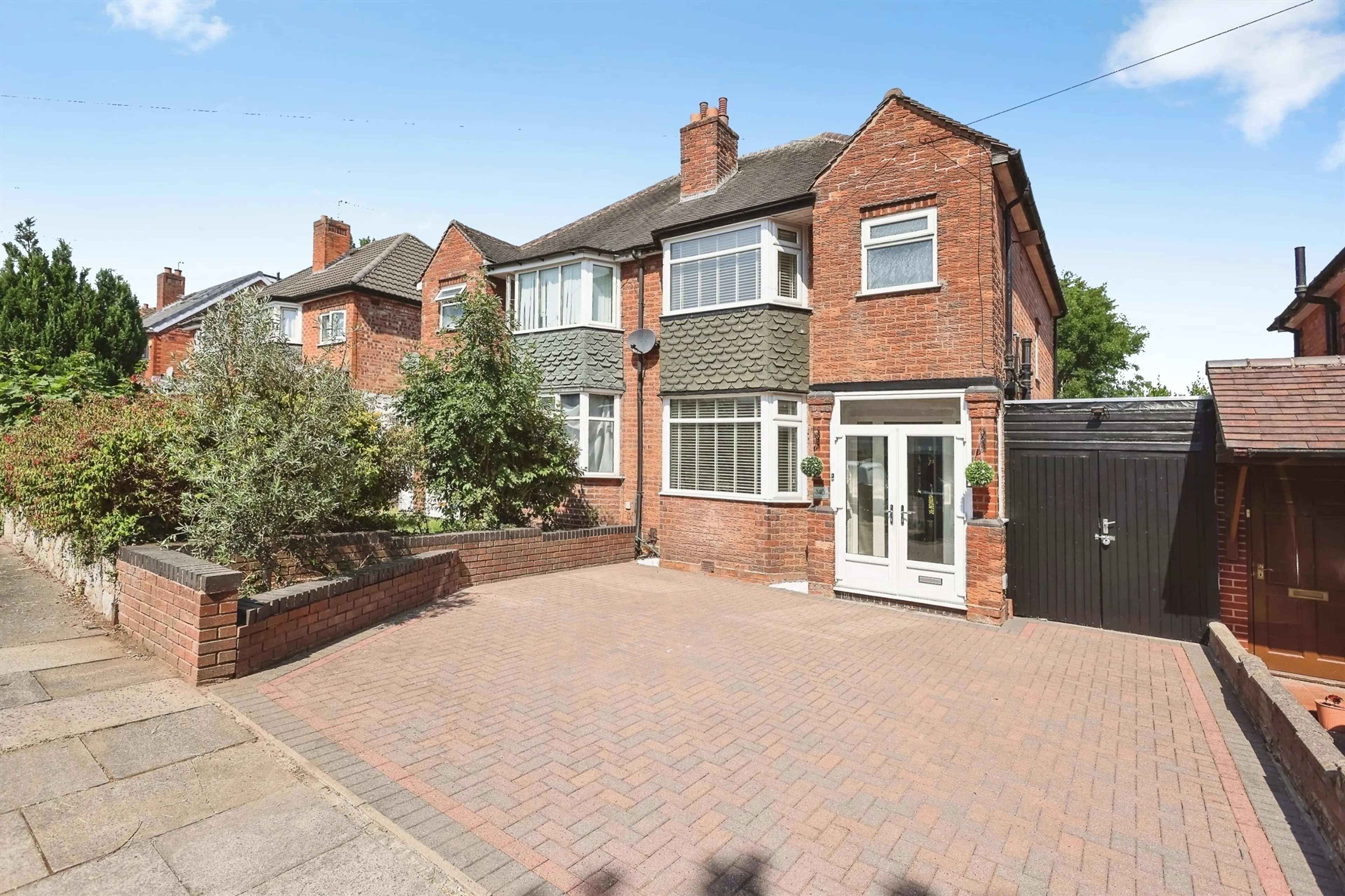 Property photo 0