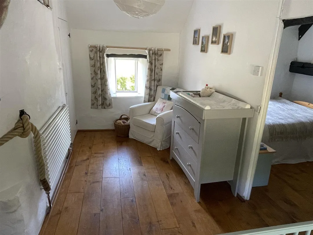 https://mr0.homeflow-assets.co.uk/files/photo/image/47818/6239/_x_/92lLCzmzZEm2bk1x_dGKkw.jpg