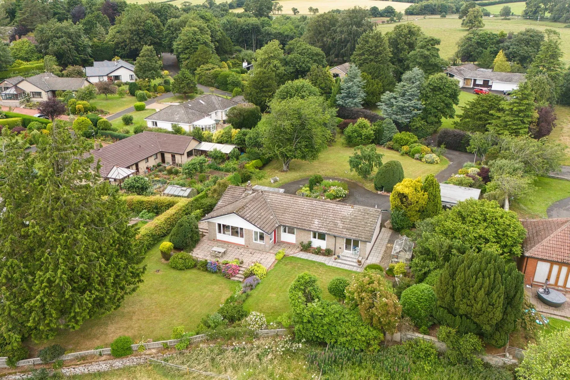 Property photo top 1