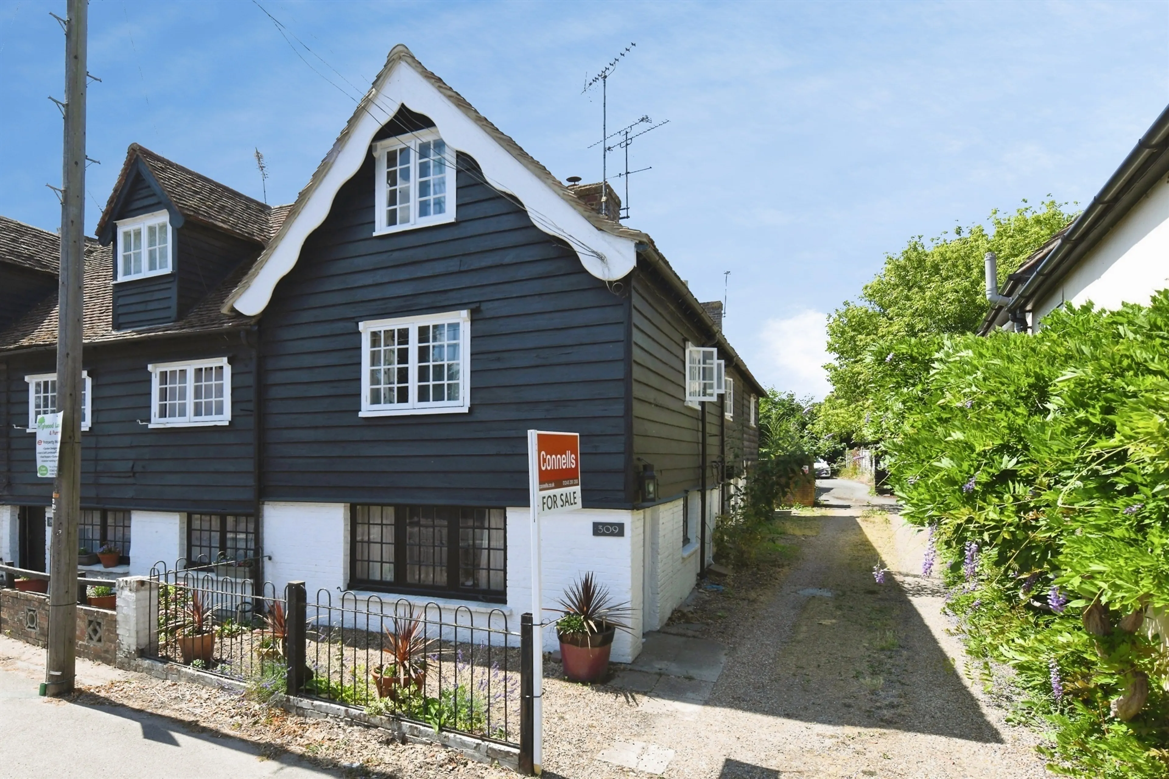 Property at Main Road, Broomfield, Chelmsford