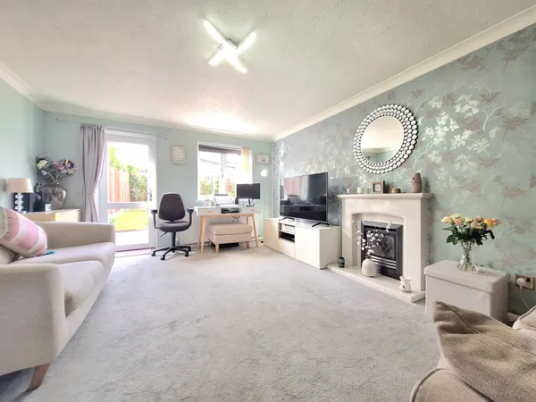 Mallow Close, Northfleet, DA11
