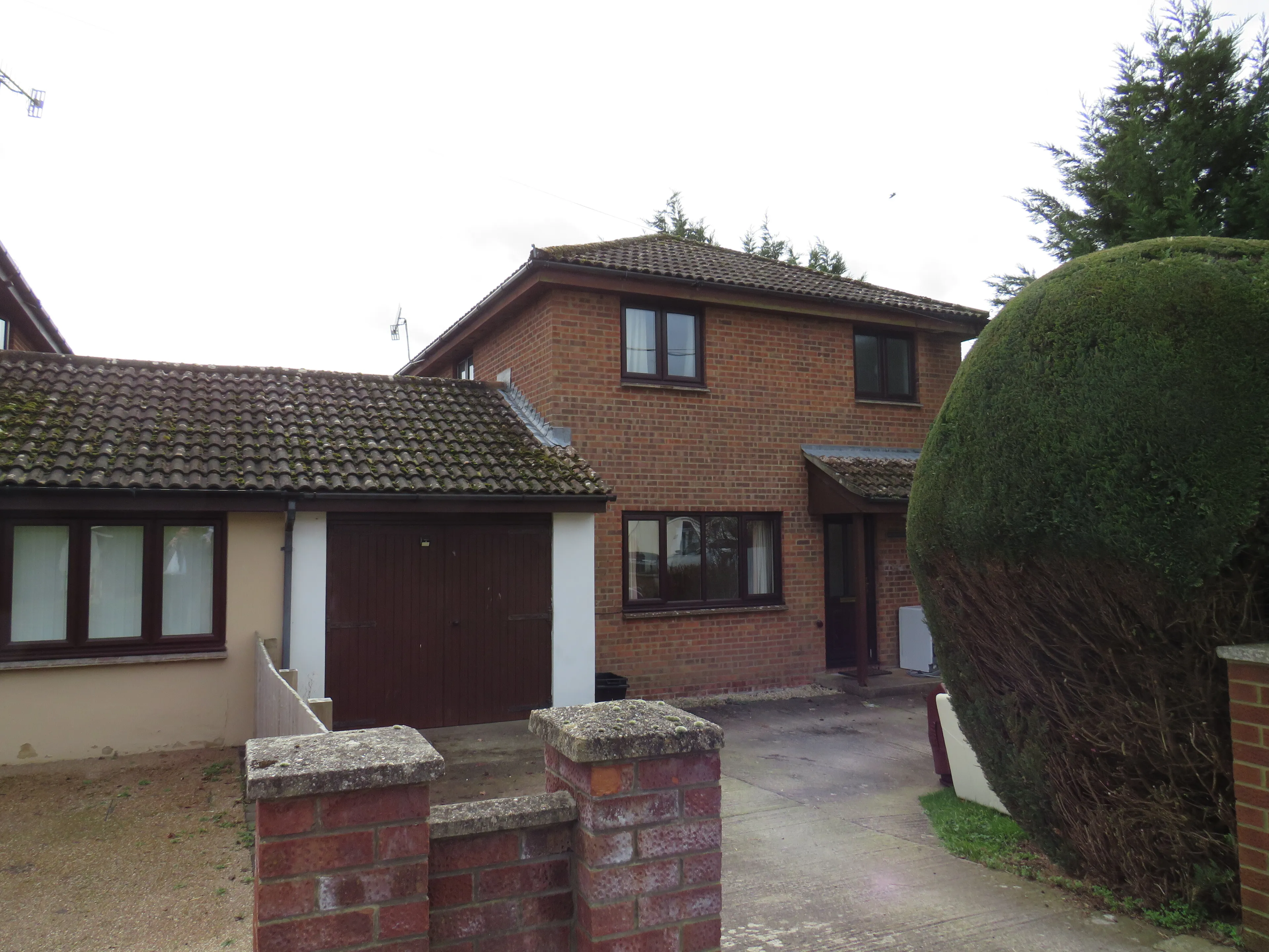 Property photo 0