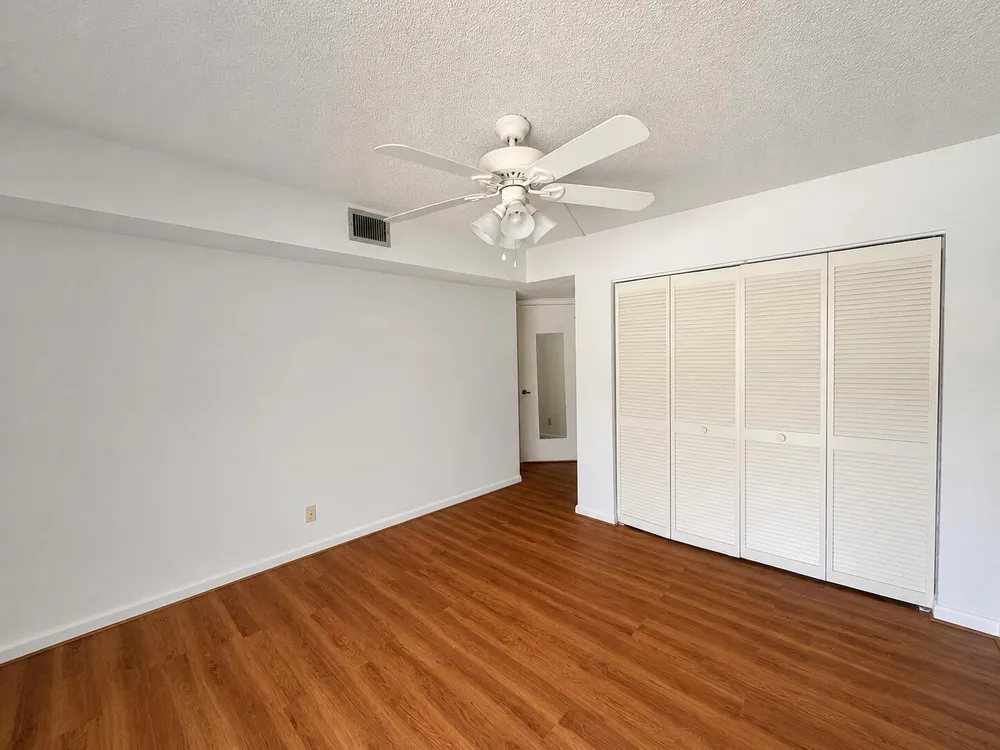 5068 Rose Hill Dr, Boynton Beach, FL 33437-1308